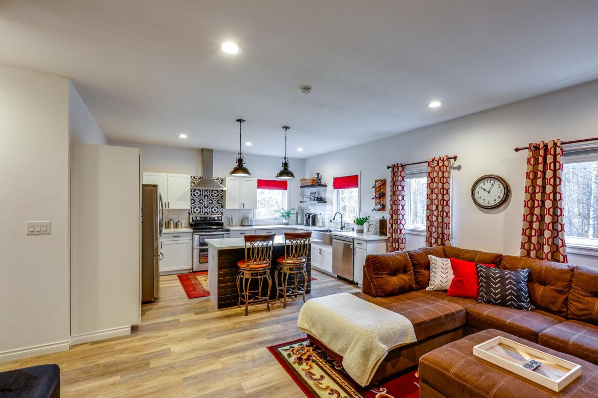 Convenient Fairbanks Guest Suite With Grill! Exterior photo